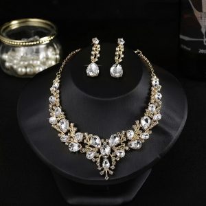 Dazzling necklaces and earrings are essential for weddings.